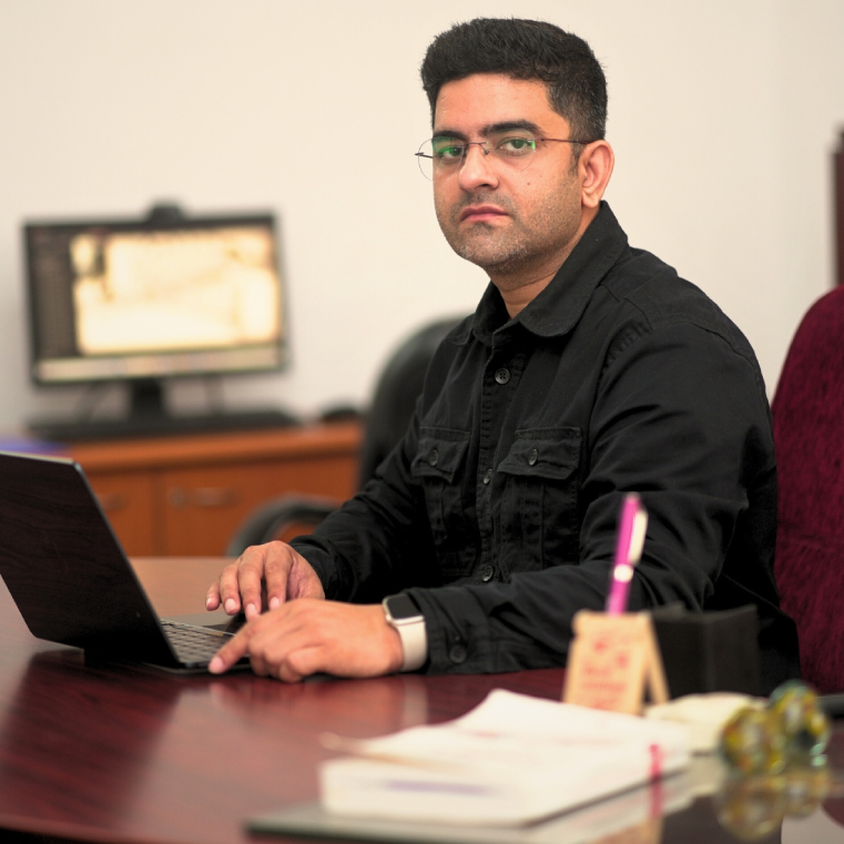 Dr. Kamlesh Kumar Dubey